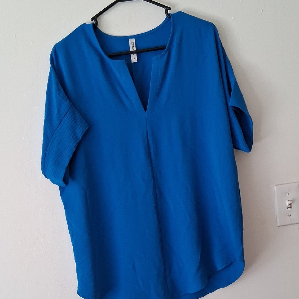 Zenanna Womens Blue V Neck Shirt